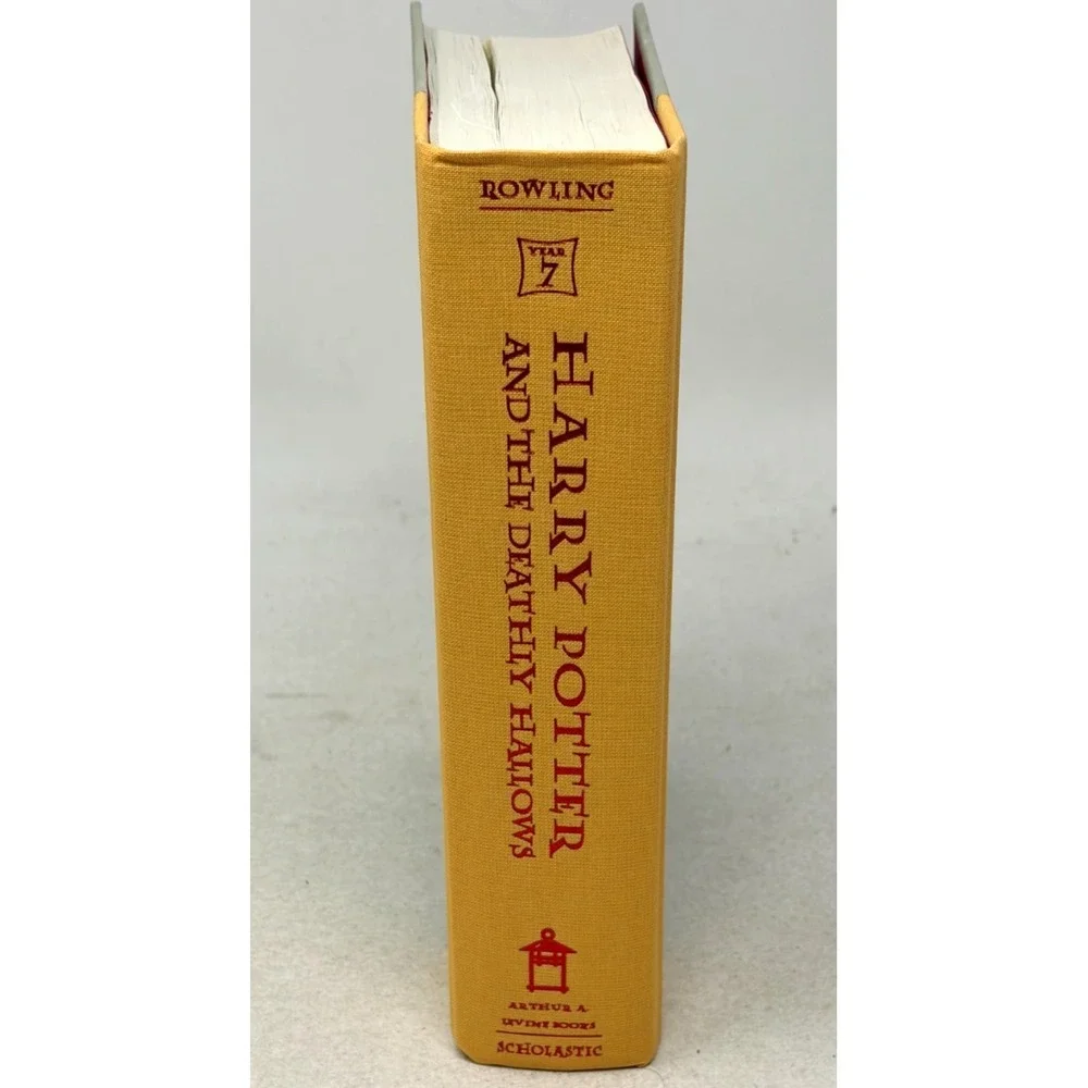 Harry Potter and the Deathly Hallows First Edition First Printing 2007 HC DJ
